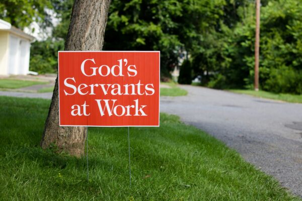 Weekly Wisdom: Service—7 Areas Where You Can Serve God